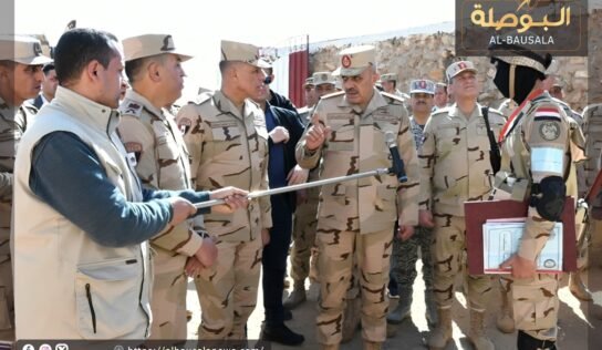 “رئيس الأركان المصري” يتفقد إجراءات التأمين بمنفذ السلوم