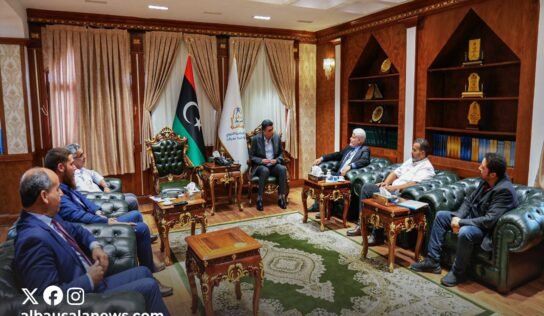 “شكشك” يناقش مع شركة الاتصالات الملاحظات الرقابية والإجراءات المالية