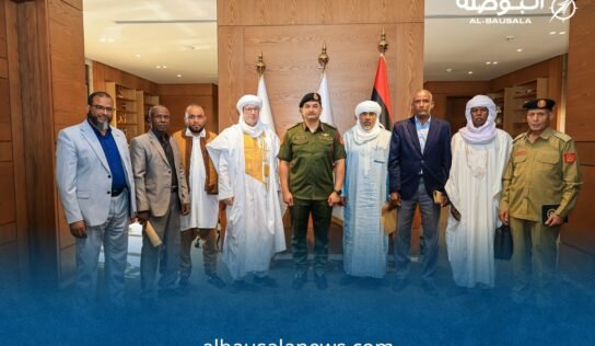 رئيس أركان القوات البرية يبحث مطالب بلديات حوض مرزق ويؤكد أهمية الدور المجتمعي في دعم الاستقرار