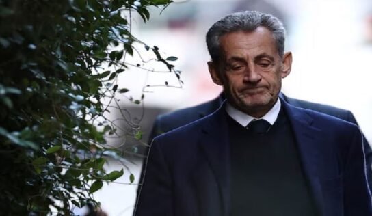 ساركوزي يخرج من السجن تحت الإشراف القضائي.. ويؤكد: “لم أتلقَ أموالاً من القذافي”