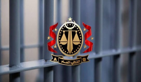 حبس مسؤولين في وزارة العمل بتهمة تزوير وثائق تشغيل أجانب