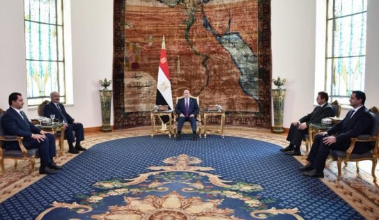 السيسي خلال لقاء المشير حفتر: وحدة ليبيا خط أحمر ودعمنا مستمر للجيش الوطني