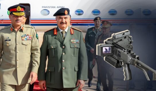 ما الذي تعنيه هدية CornerShot لحفتر؟.. قراءة في رمزية السلاح والتوقيت