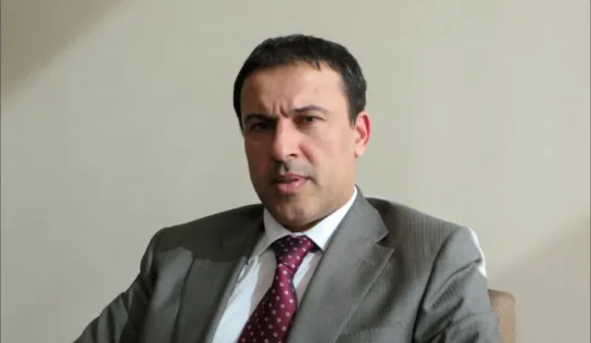 اليسير لـ البوصلة: المظاهرات السلمية الواسعة هي الضمانة لفرض انتخابات ملزمة