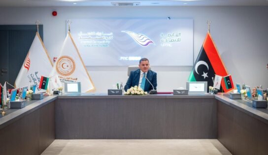 كيف تحولت الشركة القابضة للاتصالات إلى خزينة مفتوحة؟