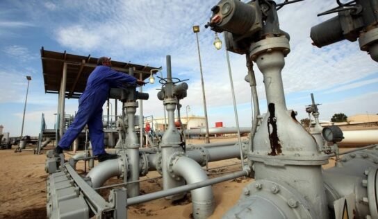 بلومبرج: ليبيا أكثر جاذبية وربحية لشركات النفط الكبرى من فنزويلا