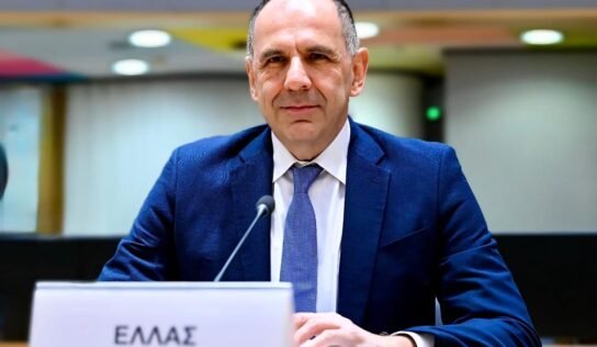 أزمة بحرية محتملة مع تركيا.. اليونان تؤكد حقها في توسيع مياهها الإقليمية