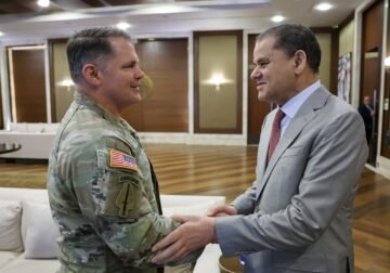 الدبيبة يبحث مع مسؤول بأفريكوم الشراكة مع أميركا