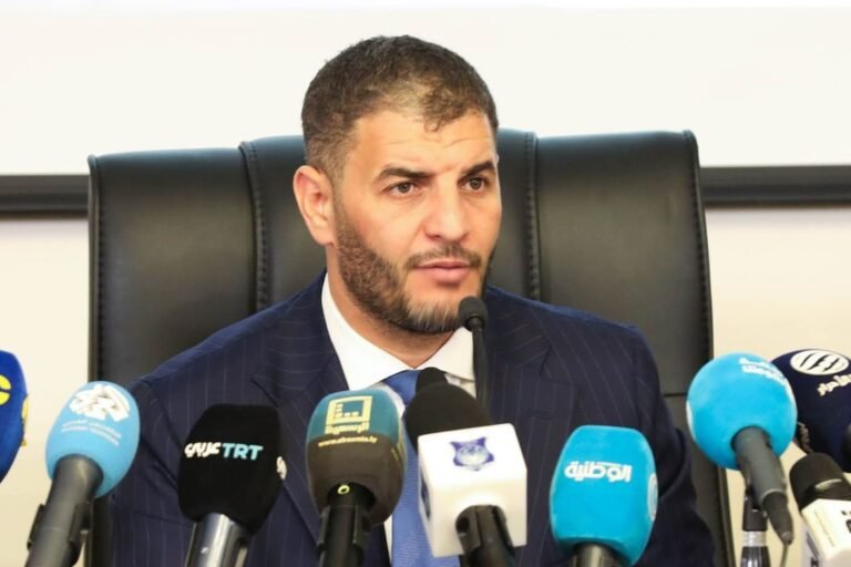 داخلية الدبيبة تحمل إدارة مصرف الأمان مسؤولية السطو على سيارة نقل أموال بالرياينة