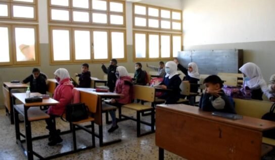 “التعليم” تعلن جدول الدوام والاختبارات النصفية في رمضان