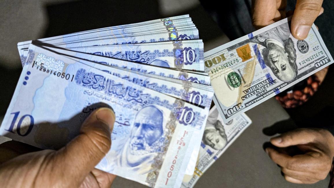 ارتفاع قياسي للدولار في السوق الموازية