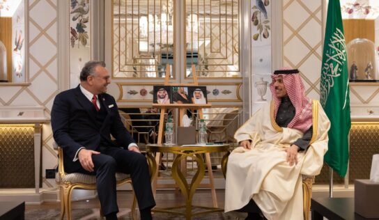 لقاء أمريكي سعودي يبحث التطورات في ليبيا ويؤكد دعم الحلول السياسية