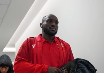 الدولي السوداني أبوعاقلة يعزز صفوف الهلال