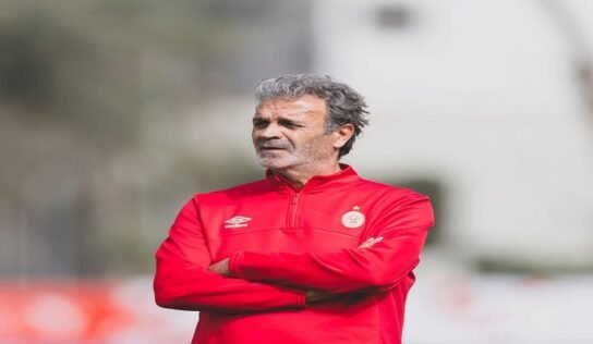 التونسي خالد بن يحيى يغادر الاتحاد رغم النتائج الإيجابية