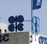 إنتاج أوبك ينخفض في يناير مع تراجع إمدادات نيجيريا وليبيا