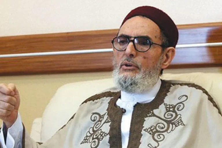 الغرياني: نجيز قتل العسكريين الليبيين بمعبر التوم