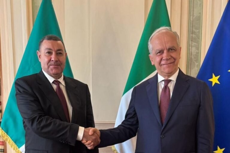 إيطاليا: غرفة التحكم مع الجزائر وليبيا وتونس تحدّ من تهريب المهاجرين