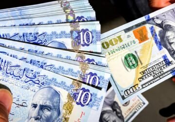 الدولار لا يتراجع.. 9.18 دنانير نهاية تعاملات الإثنين