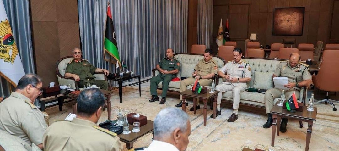 بعد اتفاق 4+4.. خليفة حفتر يؤكد دعمه لتوحيد مؤسسات الدولة وإجراء الانتخابات