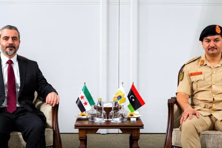 نائب القائد العام يلتقي وزير الخارجية السوري لبحث ملفات مشتركة