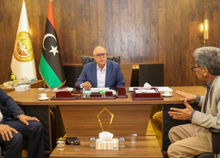 استعدادات لبحث خطة عاجلة لتعديل سعر الصرف وترشيد الإنفاق